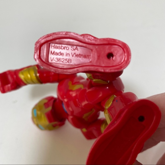 3 Superhero/Motorcycles Marvel Playskool Hasbro2018 New Condition Moveable Parts - Picture 7 of 12